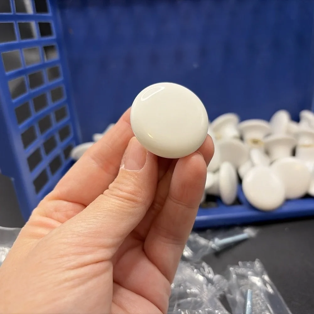 Porcelain White Cabinet Knobs Drawer Pulls 1.25